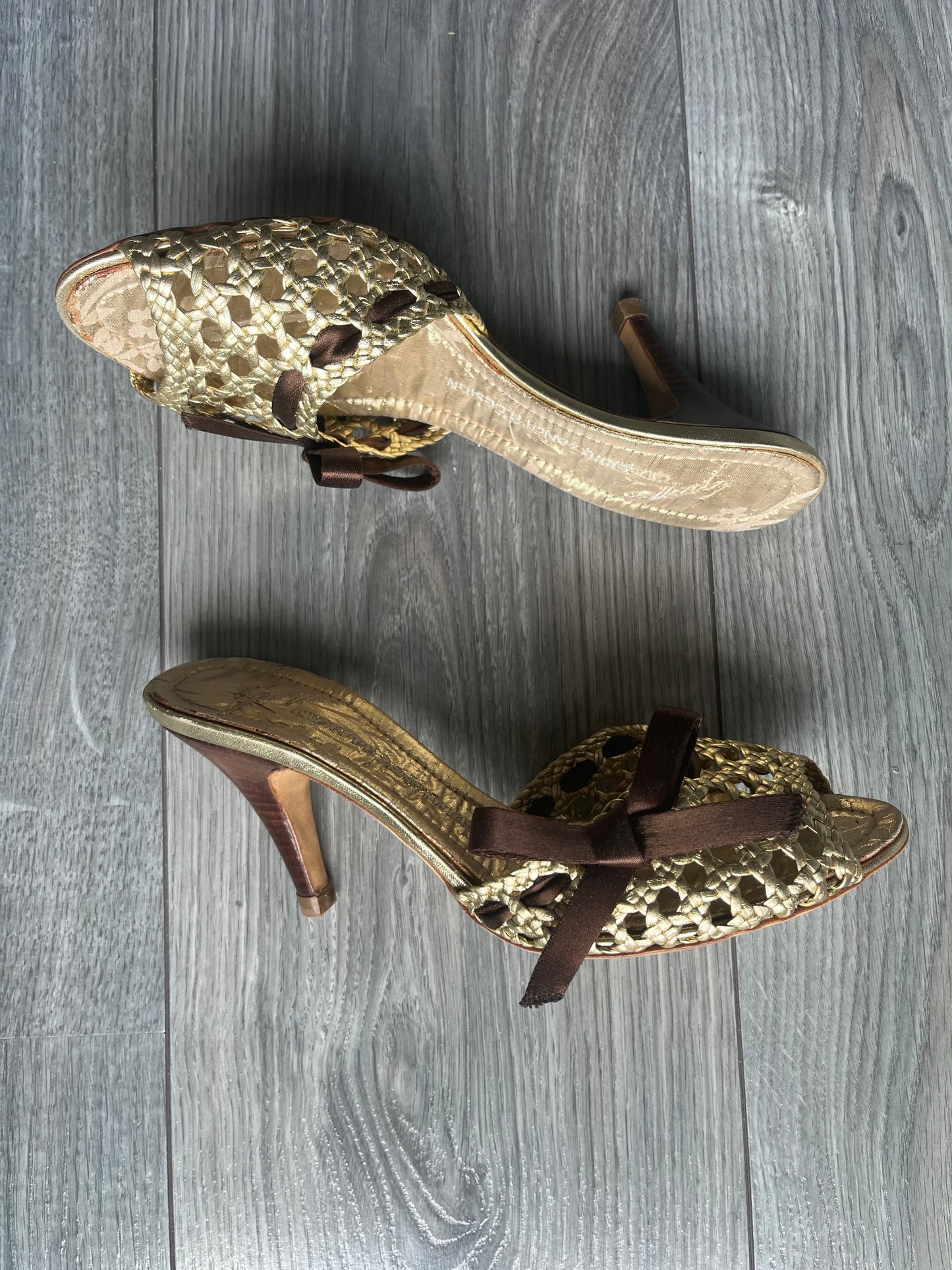 Giusseppe Zanotti Gold kitten heels 37 EU/ US 6
