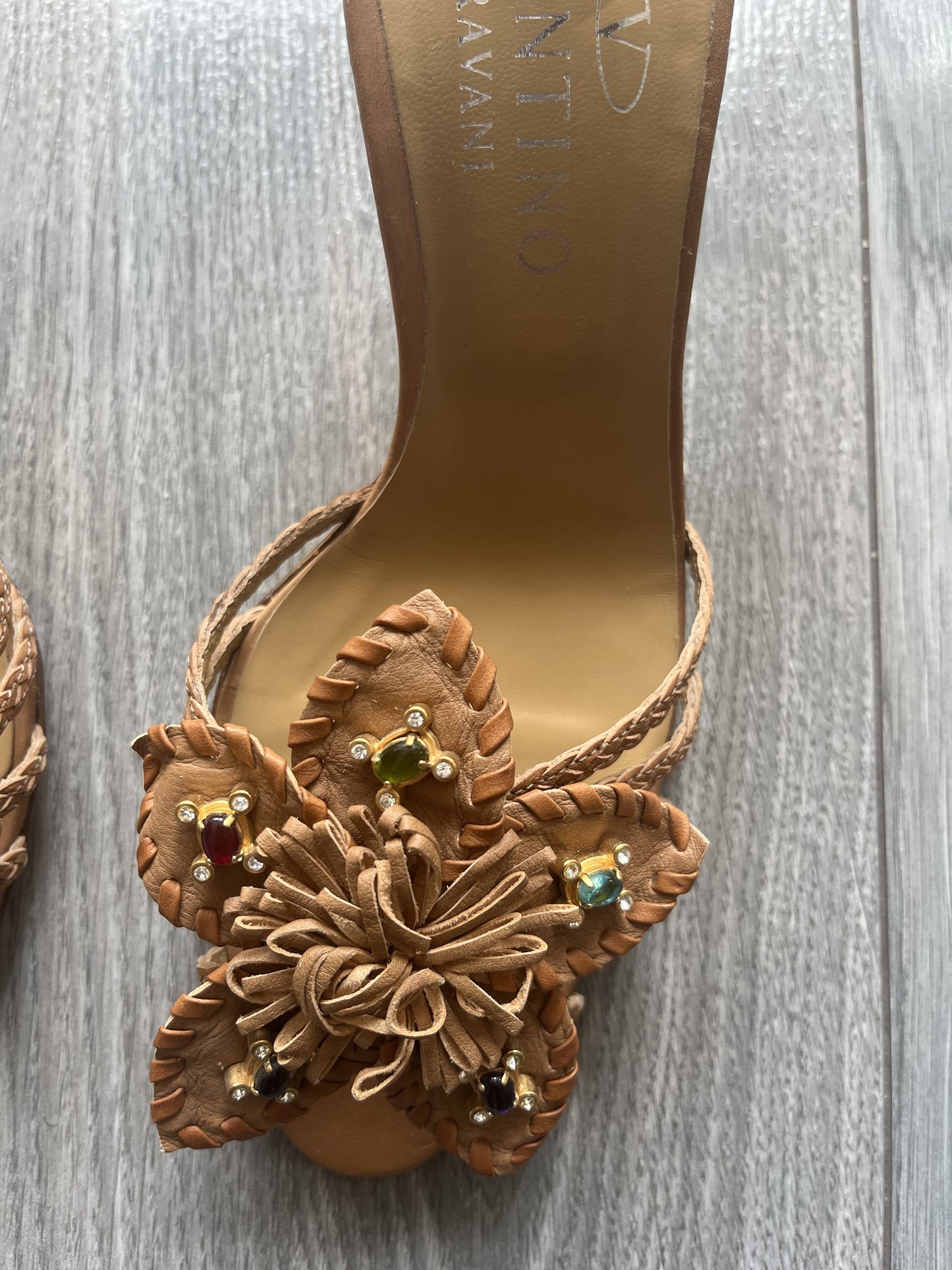 Valentino floral gemstones kitten heels 37 EU/6 US